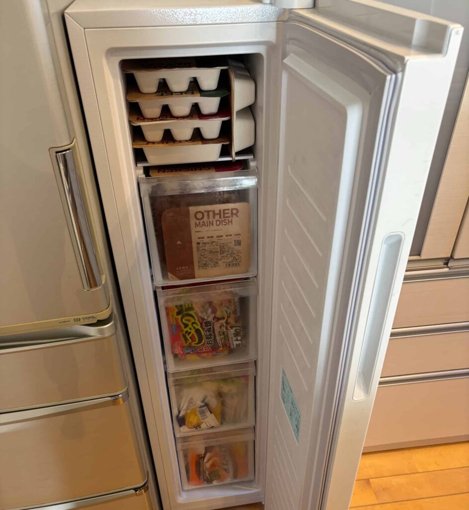 セカンド冷凍庫に食品が入っている